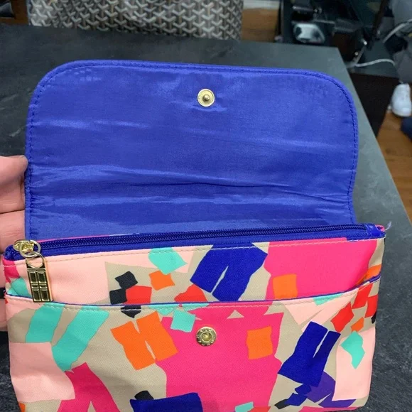 Shoshanna for Elizabeth Arden New York Cosmetic Pouch - Picture 4 of 6